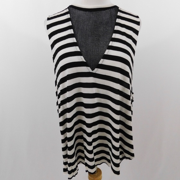 LF Mesh Tank Top - Picture 2 of 6